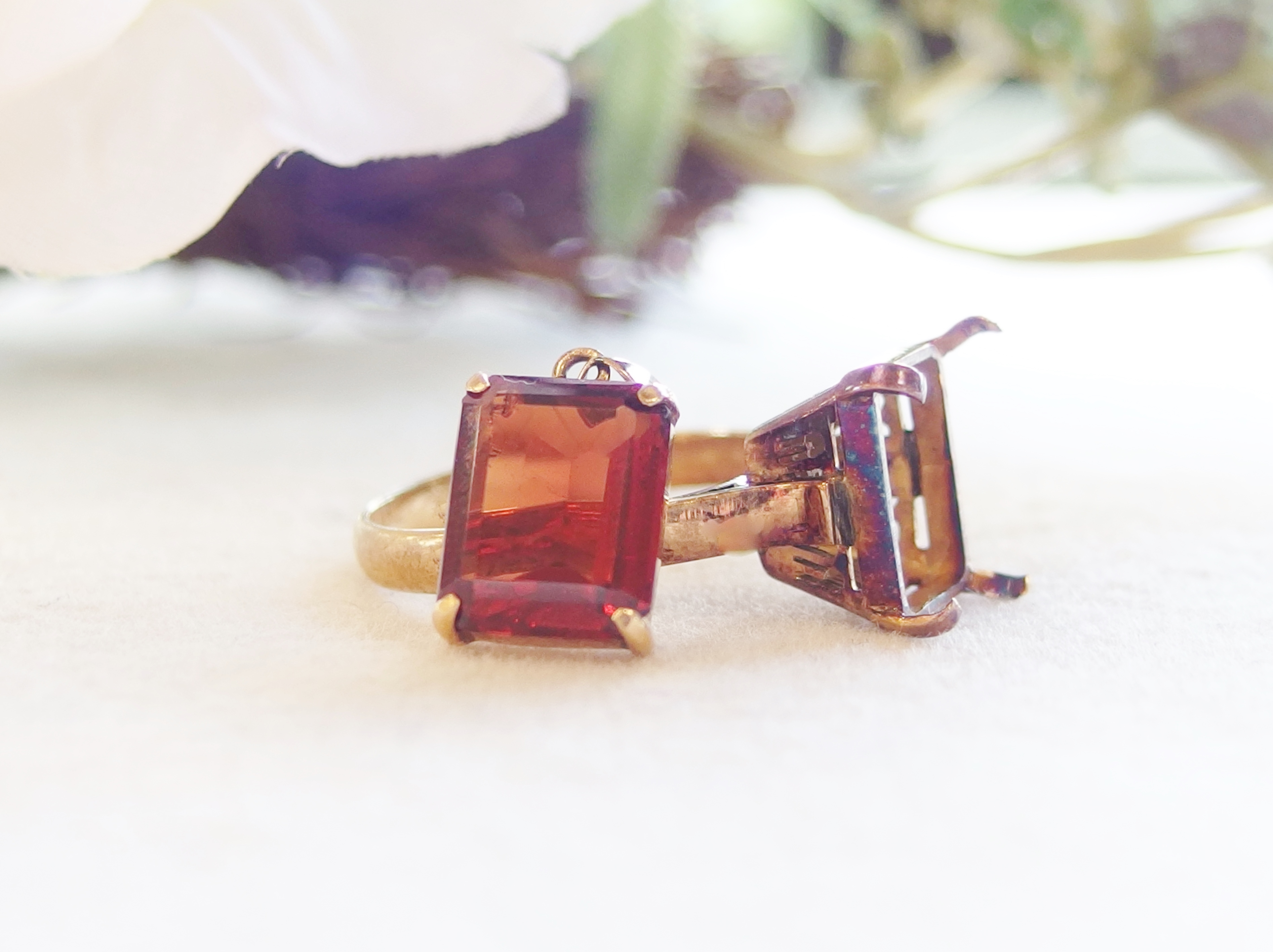 ガーネットの指輪