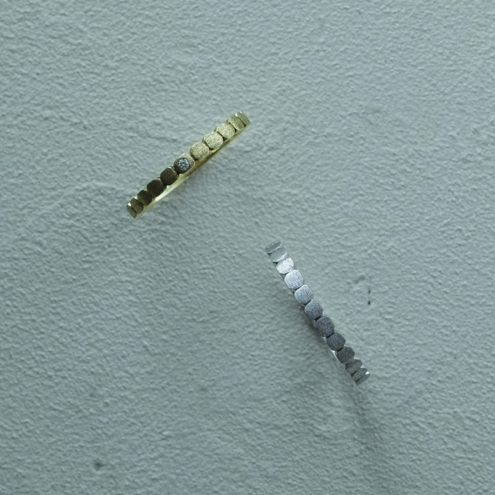 まずはChouChou -シュシュ- ￥129,000（K18＆Pt900）