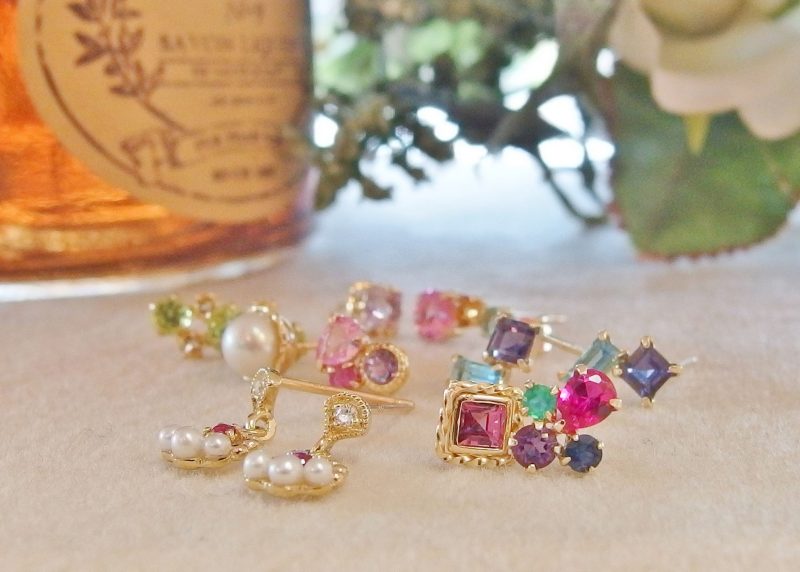 贈るアクセサリーに意味がある!?ピアスとイヤリングにはどんな意味が?