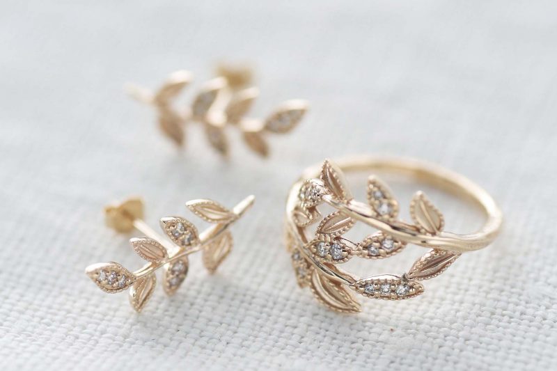 「変わらぬ愛」を意味するダイヤモンド