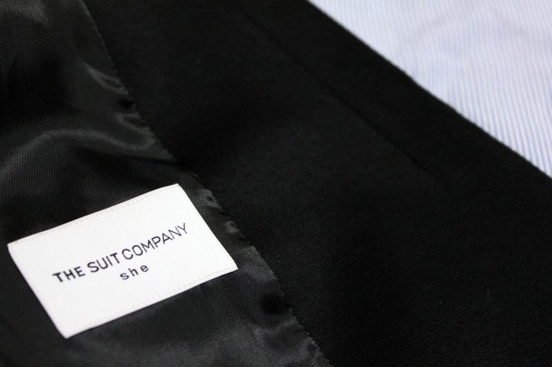 スーツ販売着数世界一「洋服の青山」さん