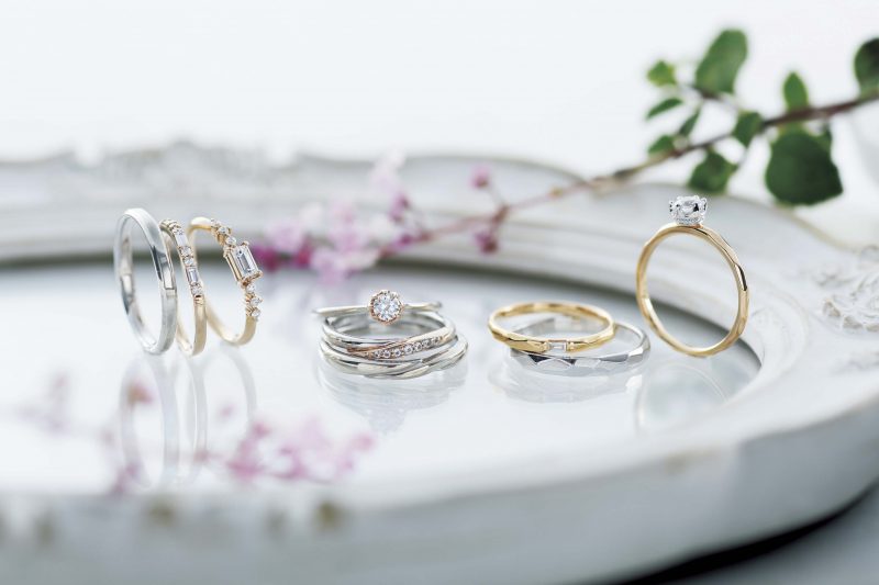 代わって、婚約指輪（ダイヤモンド付）＋結婚指輪セレクト