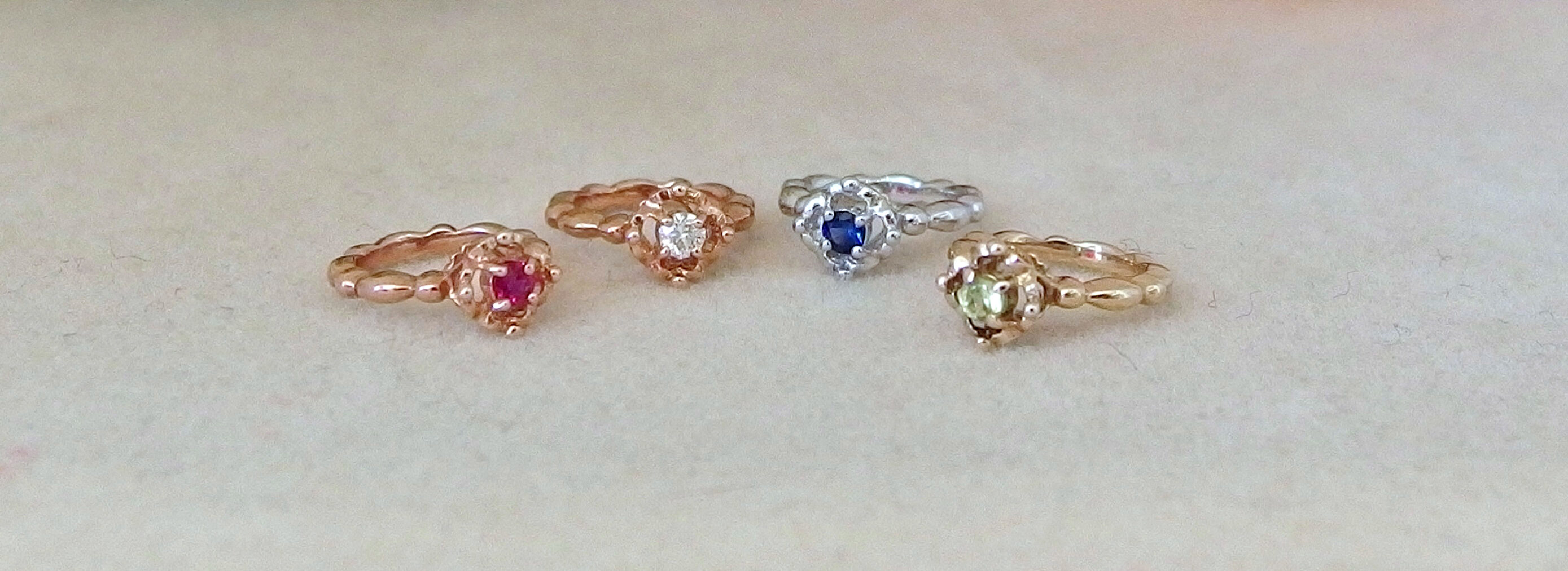 誕生を祝ってベビーリングプレゼント！