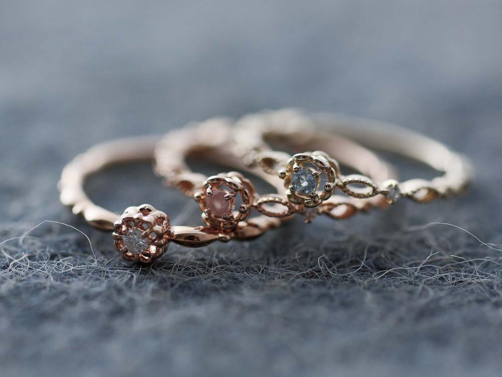 冬は装いにアクセントを。