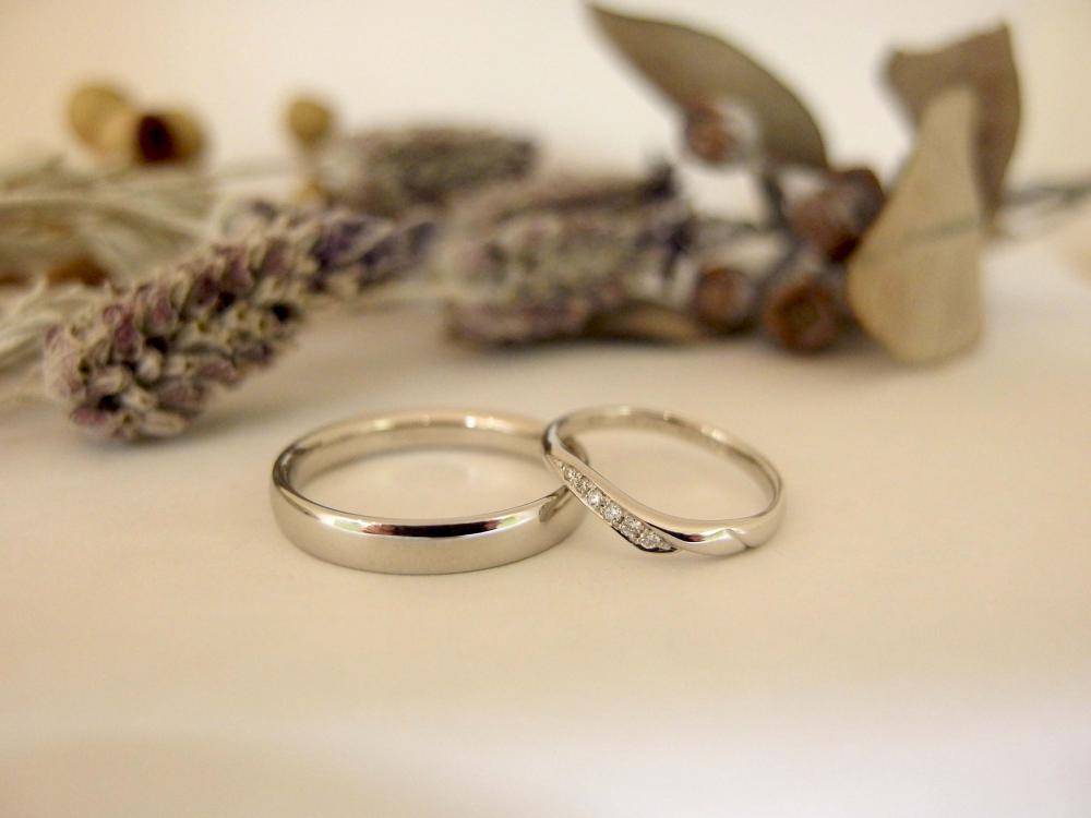 エルドーオリジナルの結婚指輪『メリア』