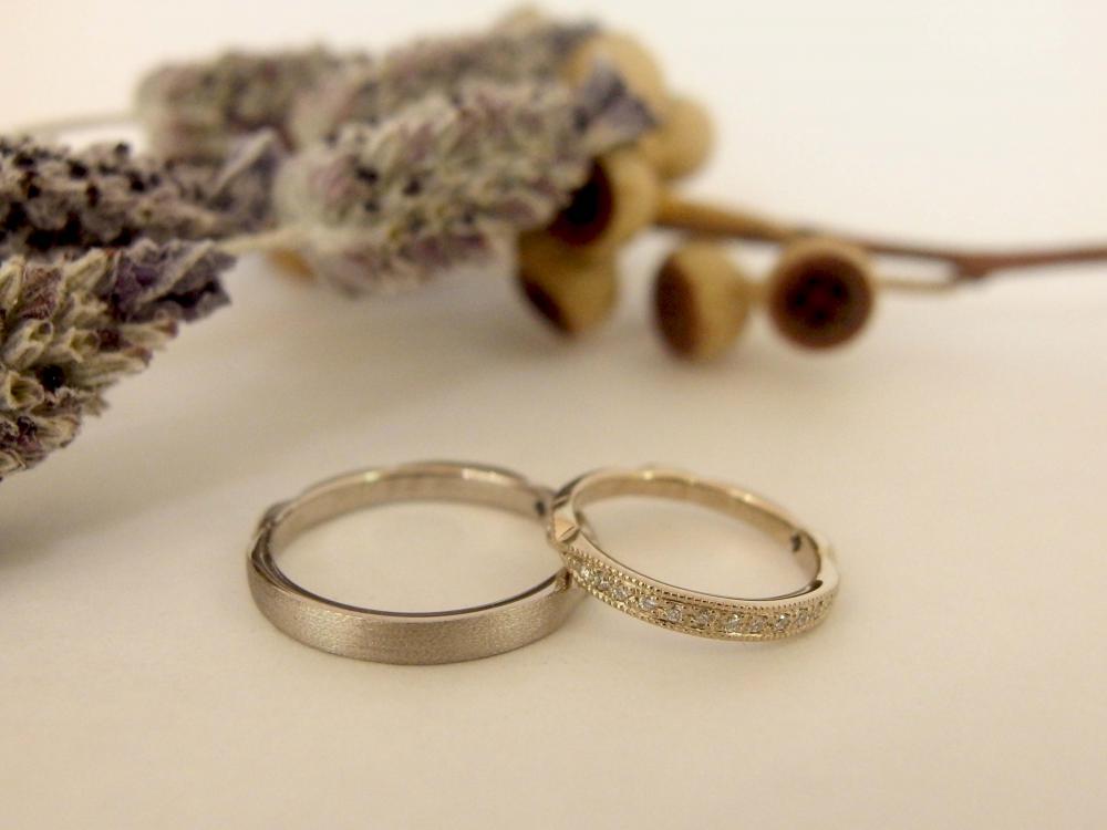 エルドーセレクトブランドのエタニティー結婚指輪の『アフラックス』