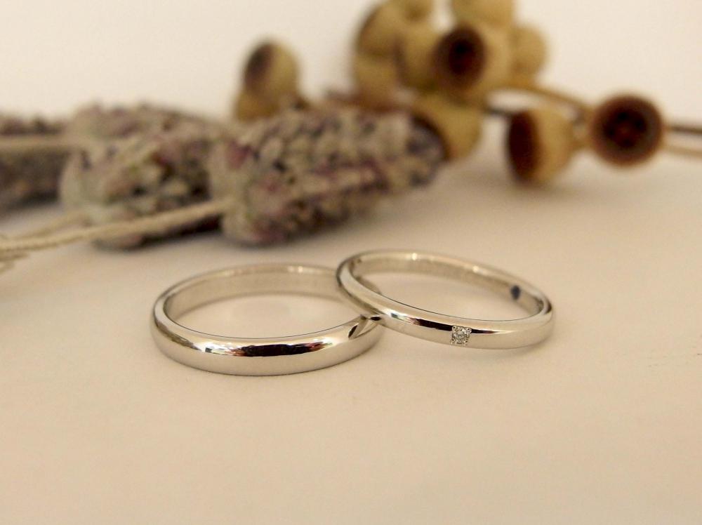 エルドーオリジナルの2.7㎜のマリッジリングの『スピカ』