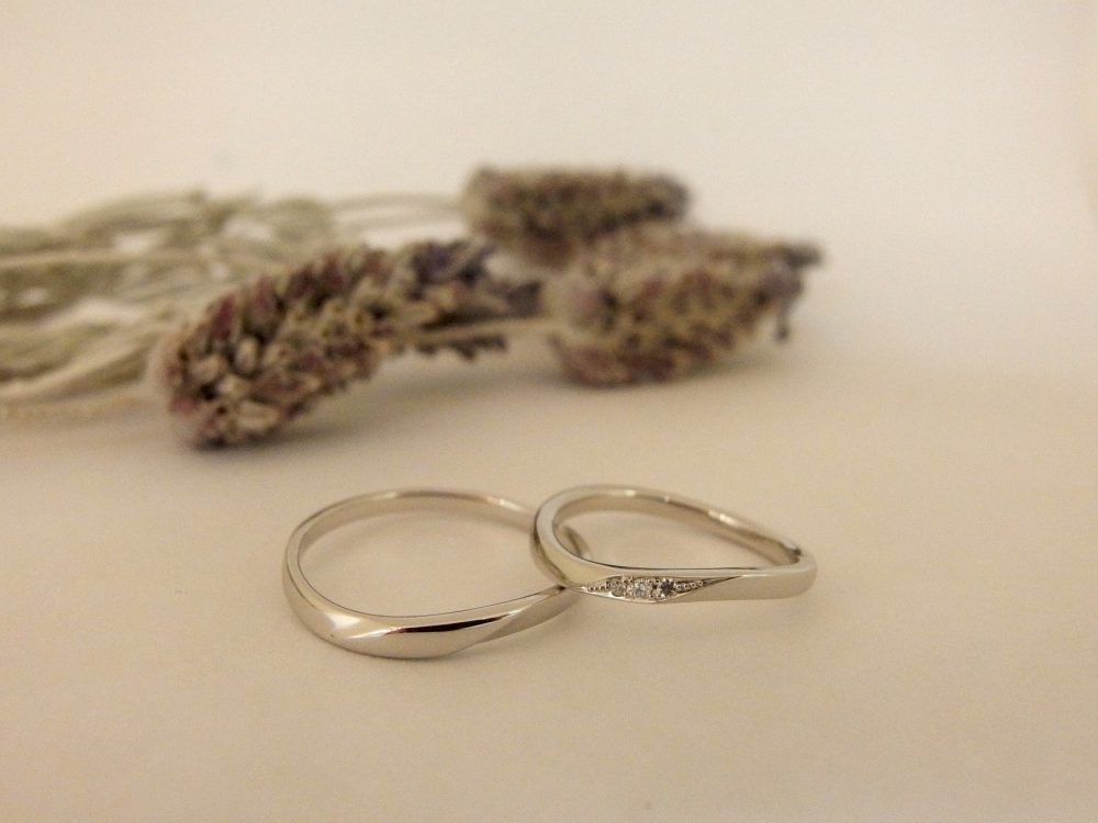 エルドーセレクトブランドのSライン結婚指輪『マリエ・マリ』