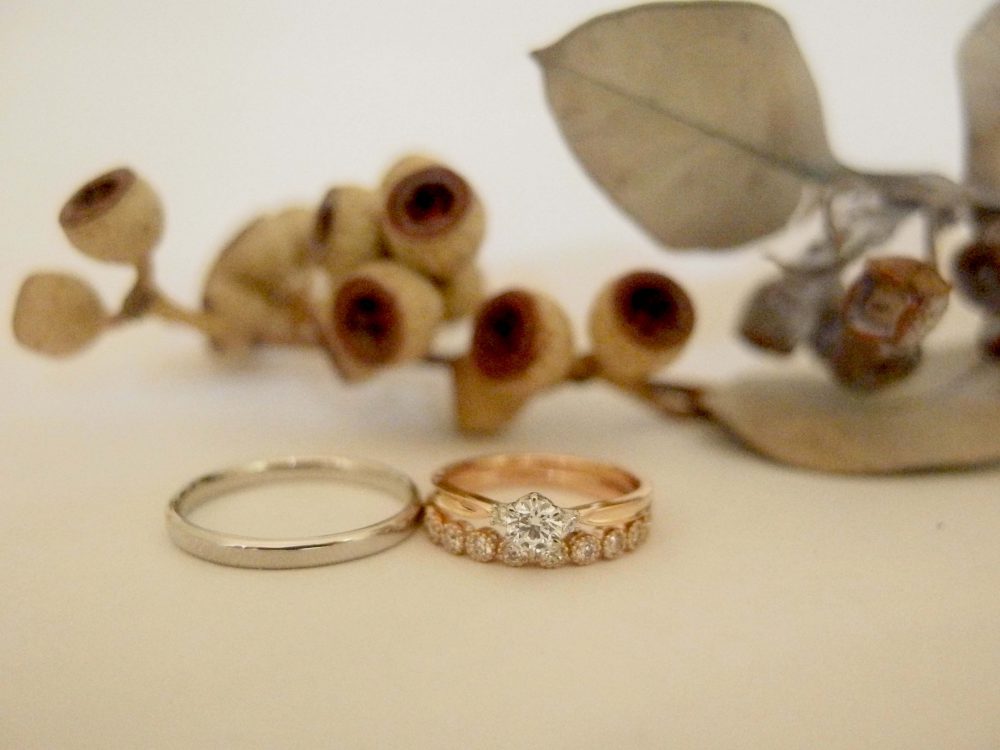 エルドーオリジナル3本セットリング『メリア』の結婚指輪