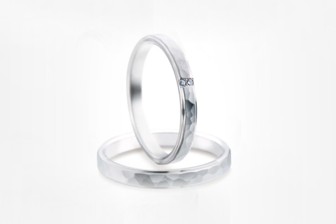 頑丈で、デザイナーがつくるシチズンの結婚指輪