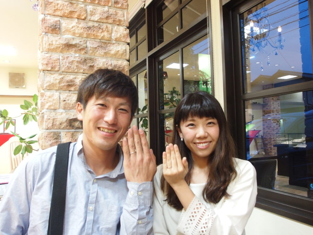 福山市大門町の佐藤様ご夫妻（マリッジリングご購入）