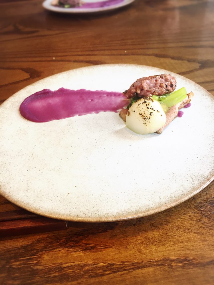 5品目は鴨肉のなんとかです。