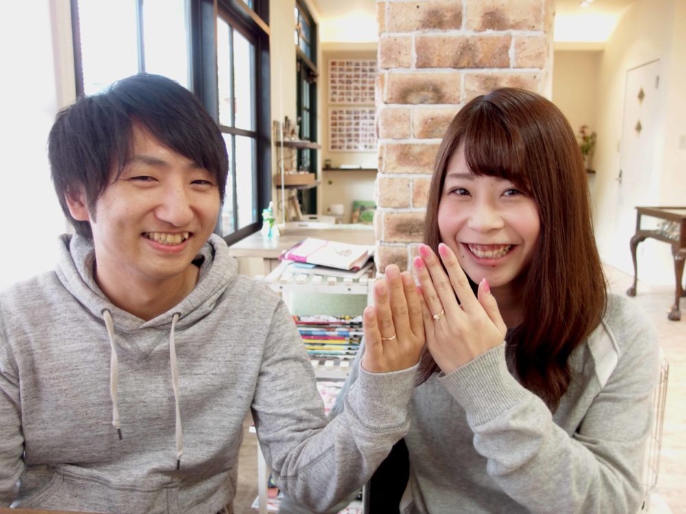 福山市沖野上町の岩坪様ご夫妻（3本セットリングご購入）