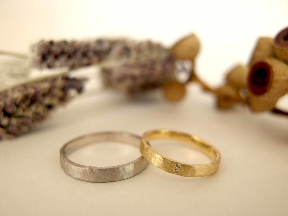エルドーオリジナルの結婚指輪「シュシュ」