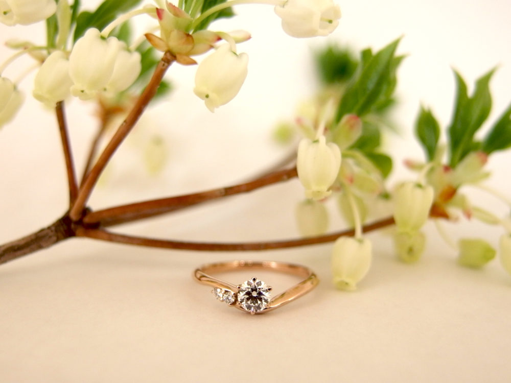 エルドーオリジナルの婚約指輪