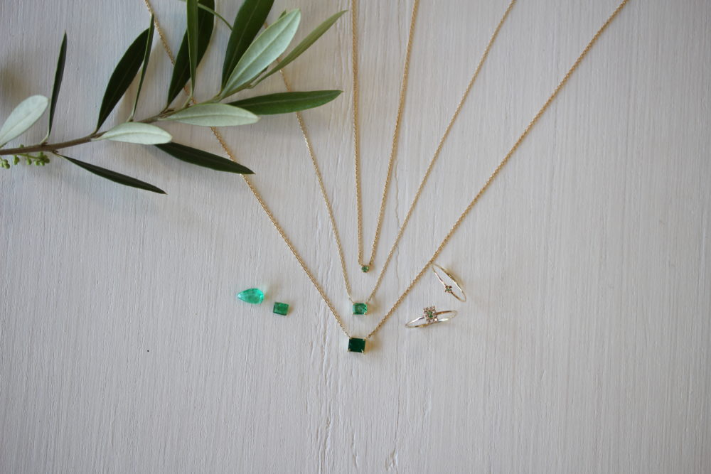 5月誕生石エメラルドネックレス