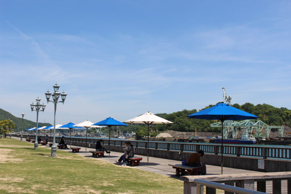 尾道市の駅前広場