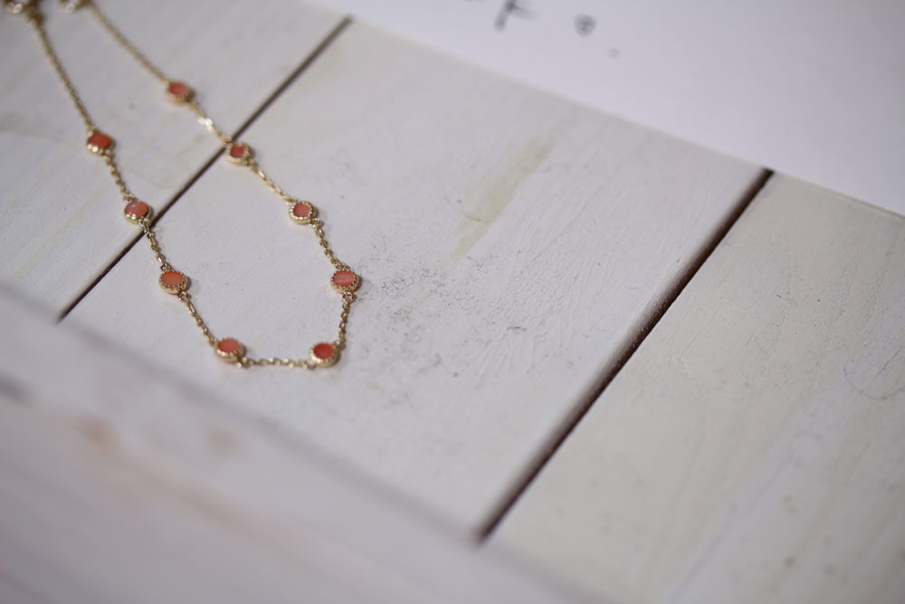 サンゴのブレスレット