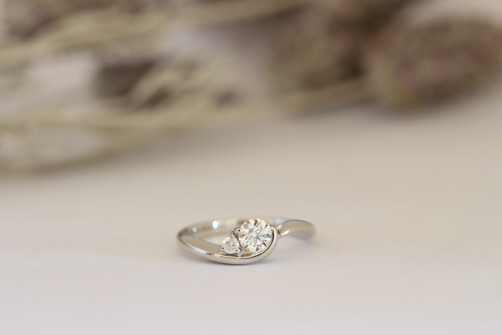 エルドーオリジナルの婚約指輪