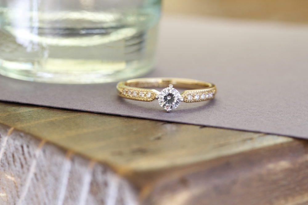 福山市のアンティク調のデザインリング