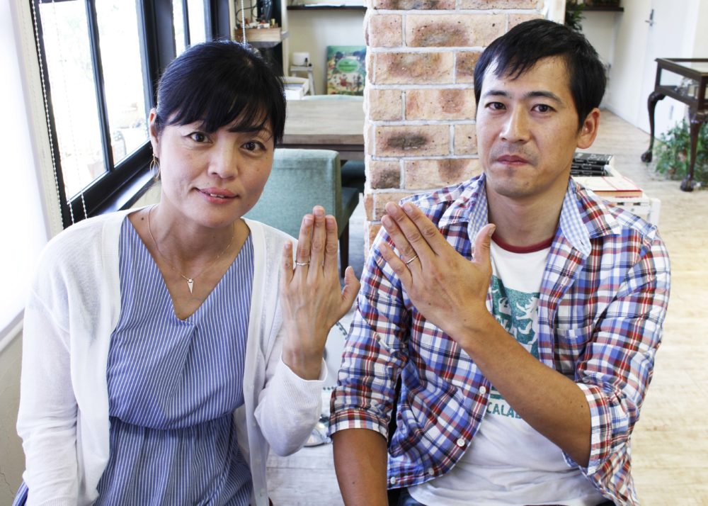 岡山県笠岡市の土師様ご夫妻(マリッジリングをご購入)