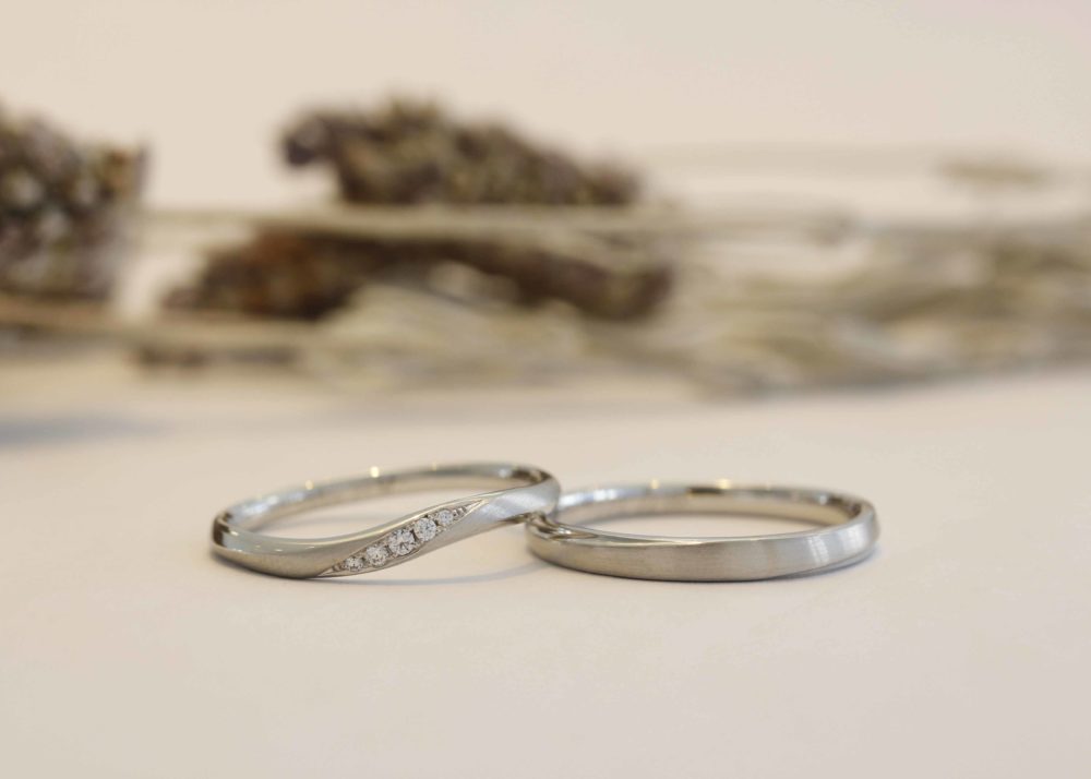 エルドーセレクトブランドのマリッジリング『サムシング・ブルー』