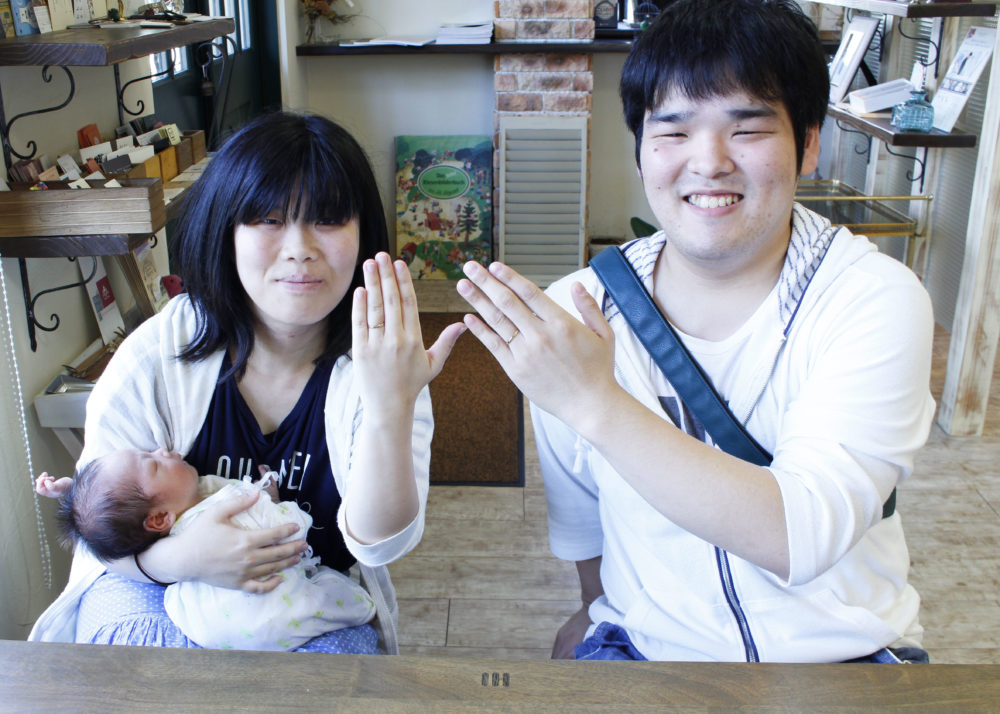 福山市神島町の中村様ご夫妻(結婚指輪をご購入)