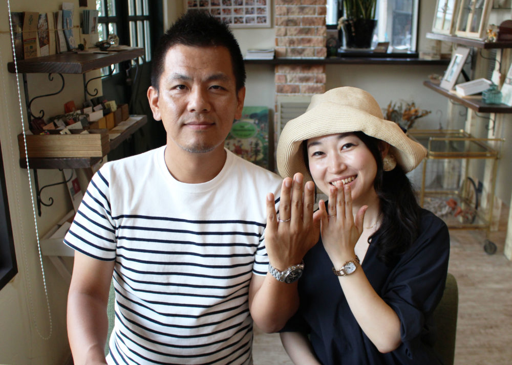 広島県広島市の渡辺様ご夫妻(結婚指輪をご購入)