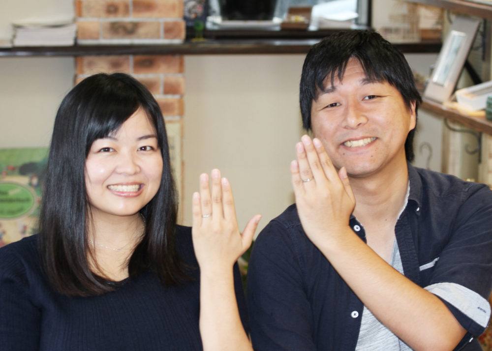 広島県広島市の戸村様ご夫妻(結婚指輪をご購入)