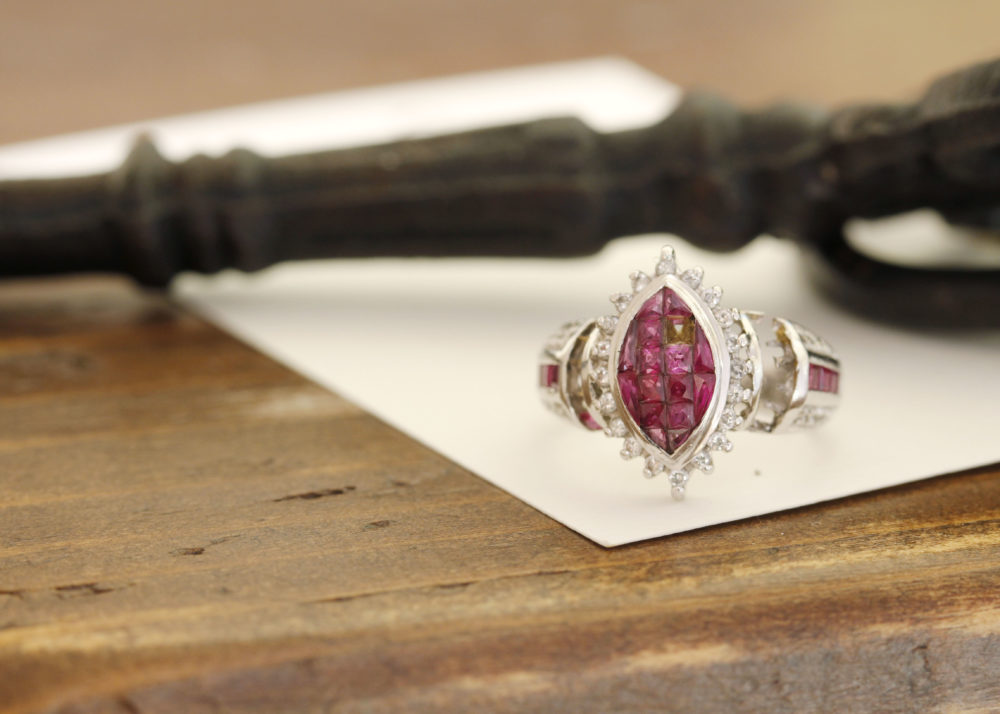 そして、もう1点、ルビーの指輪をお持ち込みくださいました。