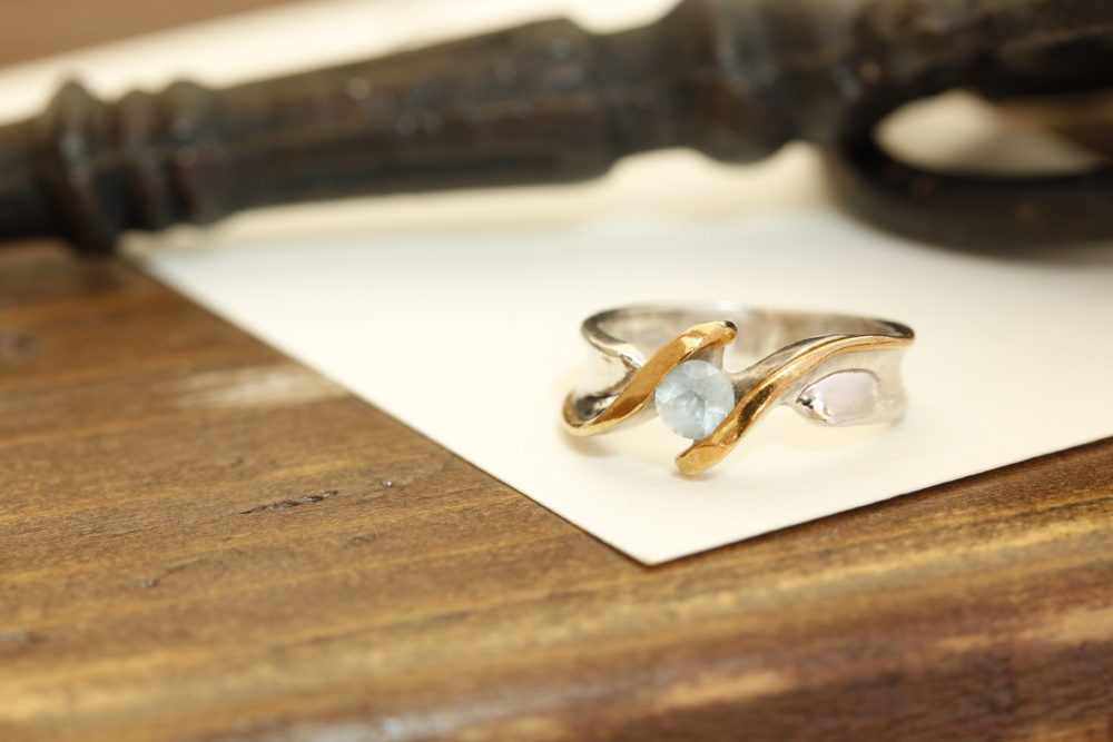 水色がかっているのがアクアトルマリン