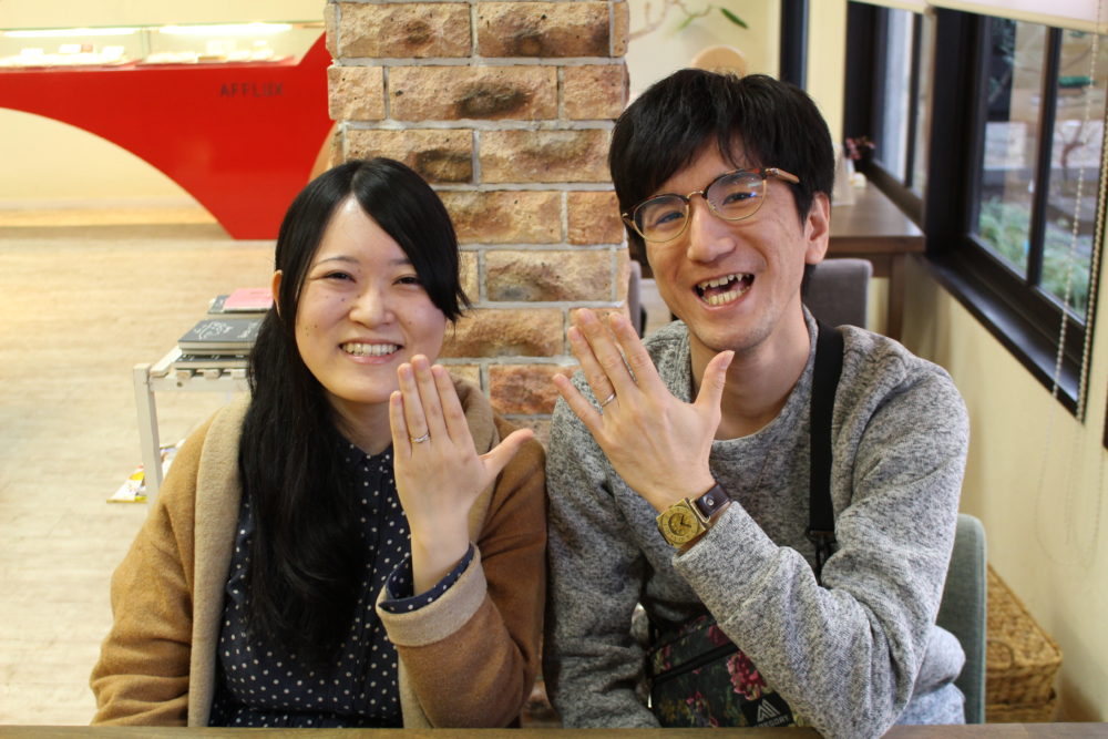 福山市東手城町の藤井様ご夫妻(結婚指輪をご購入)
