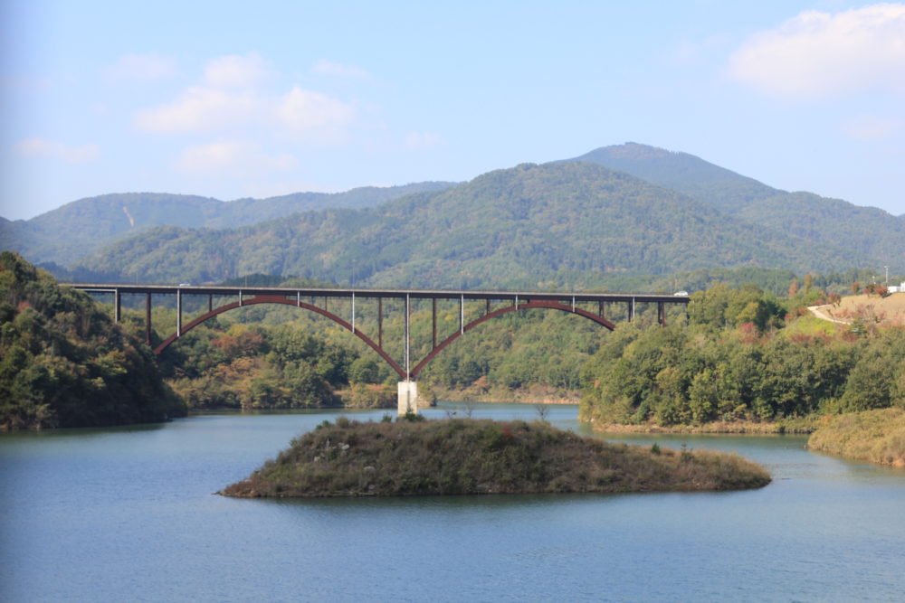 休みだった「道の駅　湖畔の里福富」