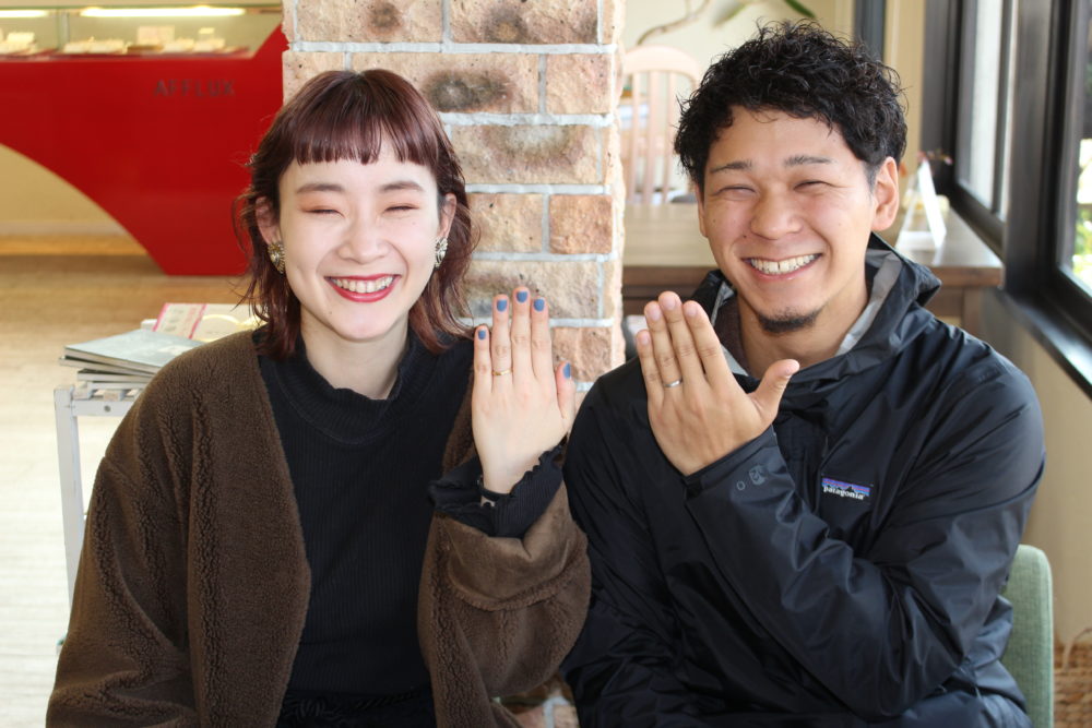 福山市南手城町の榎窪様ご夫妻(結婚指輪をご購入)