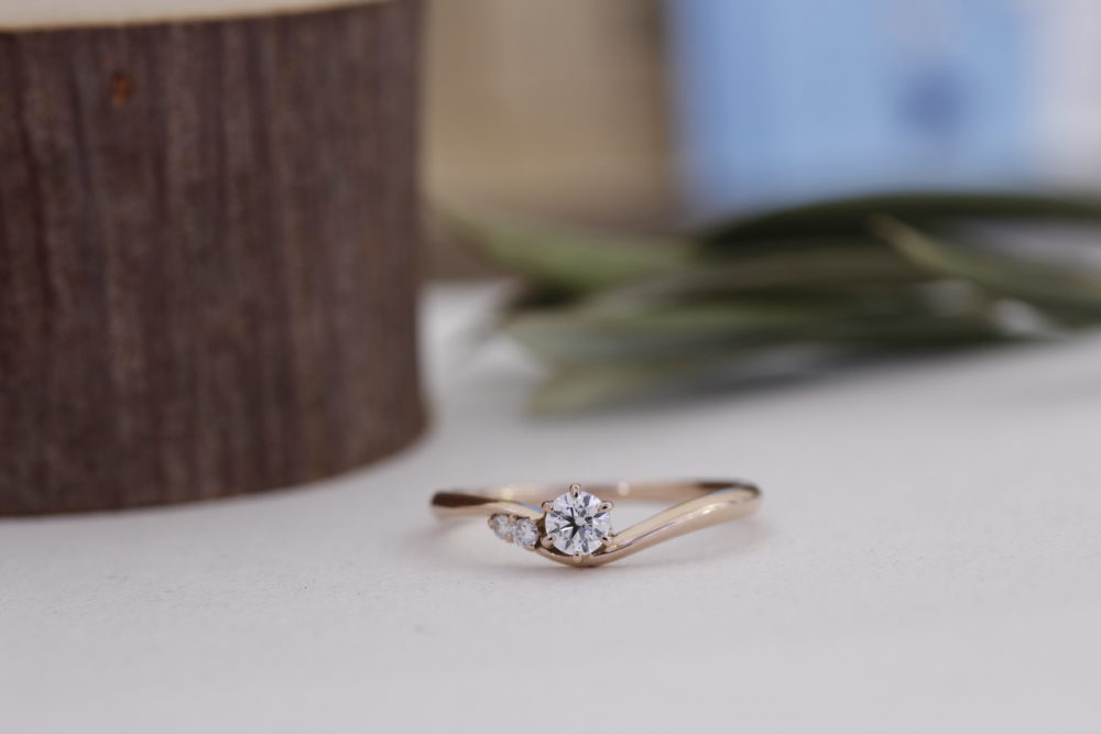 エルドーオリジナルの婚約指輪