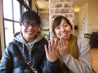 福山市鞆町の鳥住様ご夫妻(結婚指輪をご購入)