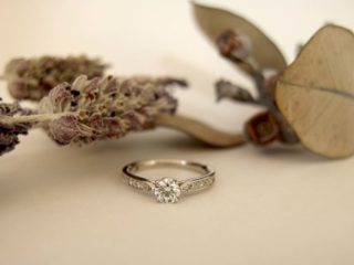 エルドーオリジナルのエンゲージリング