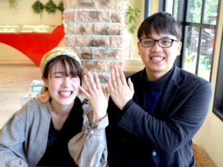 福山市沖野上町の川村様ご夫妻(マリッジリングをご購入)