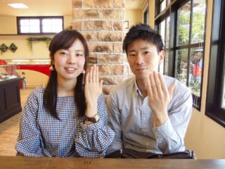 広島県府中市の小川様ご夫妻(結婚指輪をご購入)