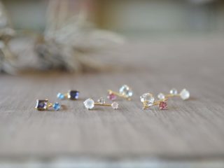 アイオライト、ムーンストーン、ピンクトルマリンのピアス