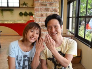 福山市御幸町の浅野様ご夫妻(結婚指輪をご購入)