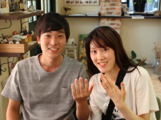 福山市手城町の平本様ご夫妻(マリッジリングをご購入)