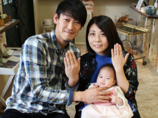 福山市山手町の坂本様ご夫妻(結婚指輪をご購入)