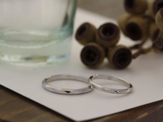 エルドーセレクトブランドの結婚指輪「マリエ・マリ」