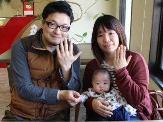 福山市坪生町の柴田様ご夫妻(結婚指輪をご購入)