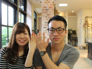 福山市瀬戸町の佐々木様ご夫妻(結婚指輪をご購入)