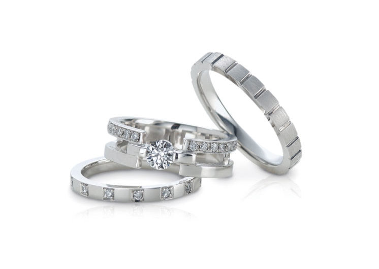 
列車モチーフの指輪言葉があるエルドーセレクトブランドアフラックス／AFFLUX『トレノ／出発』