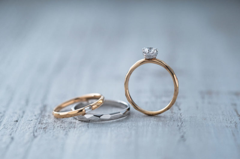 
面取り加工バケットダイヤの入った3本セットのエドーオリジナルブランド『メリア／melia』