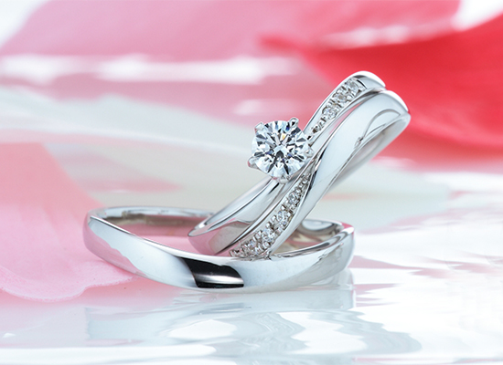 
優しいSラインデザインのエルドーセレクトブランドのDEAREST／ディアレスト『エスポワール』