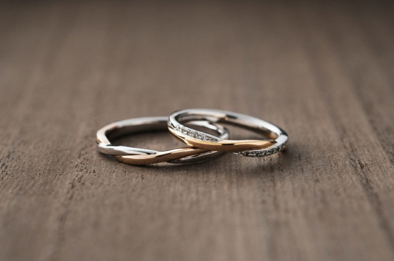 
コンビで捩じってるデザインのエルドーオリジナルブランド『エルドラド／EL dorado』